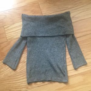 Off the shoulder ribbed top
